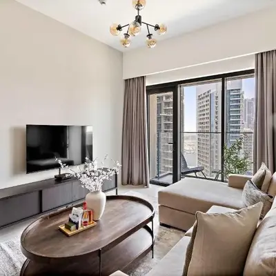 Silkhaus sophisticated 1BDR in Downtown premium tower