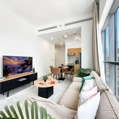 Trophy - Downtown Skyline Sanctuary Suite