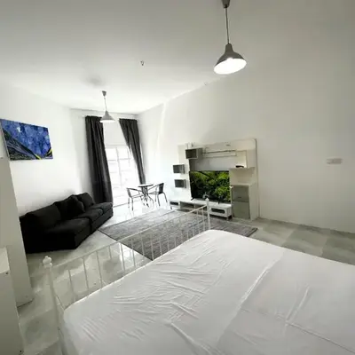 Nice Rooms for Rent in Compound Housing near Burj Alarab Dubai Villa 125