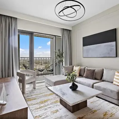 Silkhaus luxurious 1BDR in new tower with pool & gym