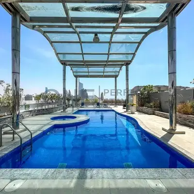 Stunning Lake View - Height Floor - Furnished 1BR