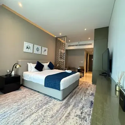 Business Bay Modern studio with a Canal view at DAMAC Maison Prive 1616