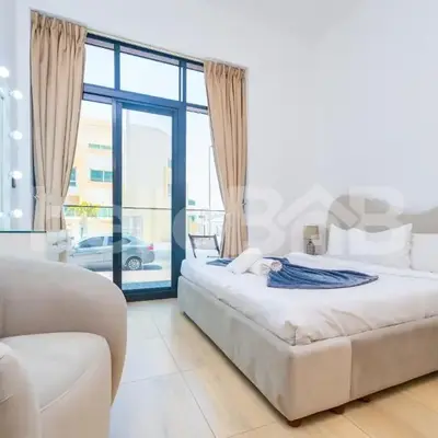 Le Petit Village !Cozy Yet Spacious Studio Apartment!