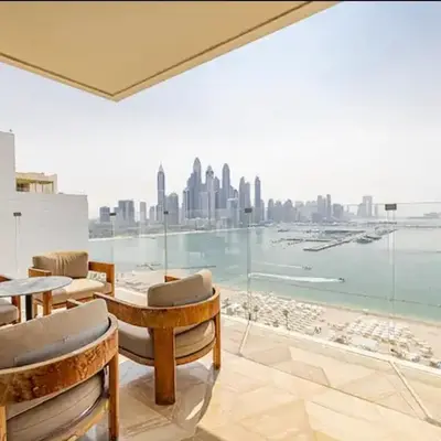 Five Palm Super Luxury Apt with Full Sea Views
