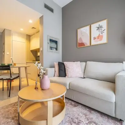 Business Bay's Coziest Hideaway With Balcony