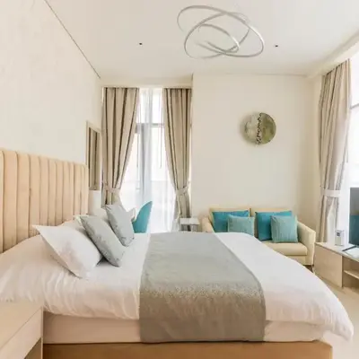 Studio with private beach access at Palm Jumeirah