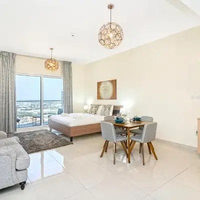 Elegant Studio in City Center with Balcony
