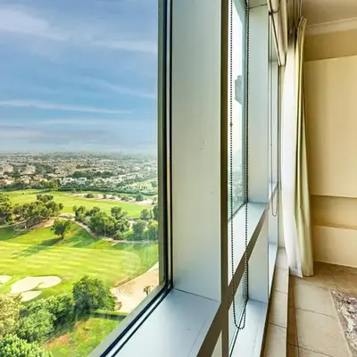 Fairways Tower by Emaar