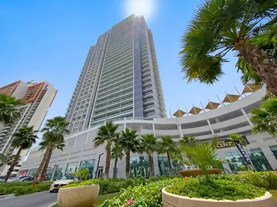 Gallery image of StoneTree - Spacious Modern 2BR Apartment in Dubai