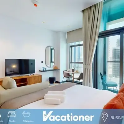15 Northside Tower 1 - Elegant Studio