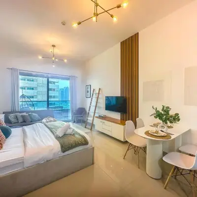 Cool Studio near to Metro & Beach in Dubai Marina