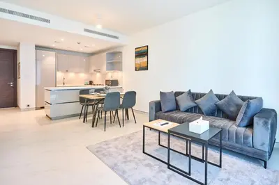Gallery image of STAY BY LATINEM Luxury 1BR Holiday Home CVG 1803 near Burj Khalifa in Dubai
