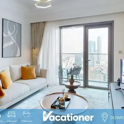 Vacationer I Elegant 2 Bed with City Views I Walk to Dubai Mall & Burj Khalifa I Downtown I Burj Royale Tower