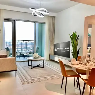 Luxurious 1-bedroom With Skyline View In Downtown Views Ii