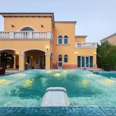 Royal private pool
