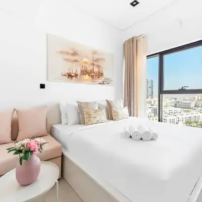 Stylish Studio with Gym and Pool