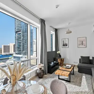 StoneTree - Spacious 1 BR Apartment in Dubai Marina
