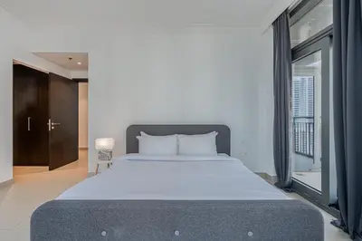 Gallery image of CitiHome- New 1BR creek Island with infinity pool in Dubai