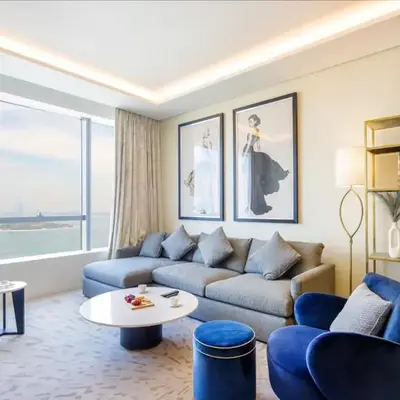 Livbnb Suites - 1BR w/ Sea View in Palm Tower