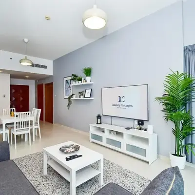 Luxury Escapes - Stylish 1BR Apartment - Close to Metro in Dubai Marina - Cascade Tower