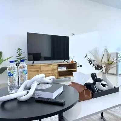 Deluxe Apartment With Panoramic View Near Metro