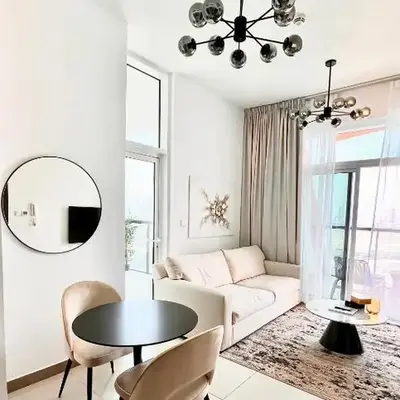 Stylish & Roomy 1BR in the Heart of the City