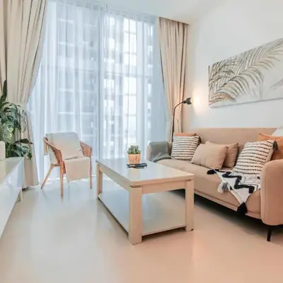 Inviting 2BR Apartment - Only 10 Mins to Downtown - Sobha Creek Vista Reserve