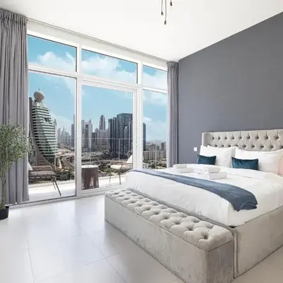 Scenic City View 1BR with Balcony