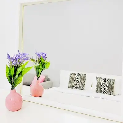 Studio Apartment in Dubai Marina with Balcony