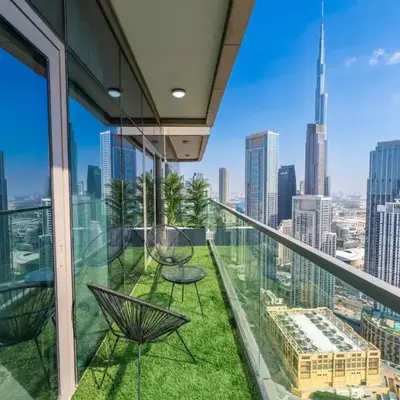 The Cinephile Burj Khalifa View 2BR Dubai
