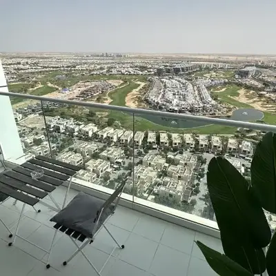 EasyGo - Carson Tower C Damac Hills Studio