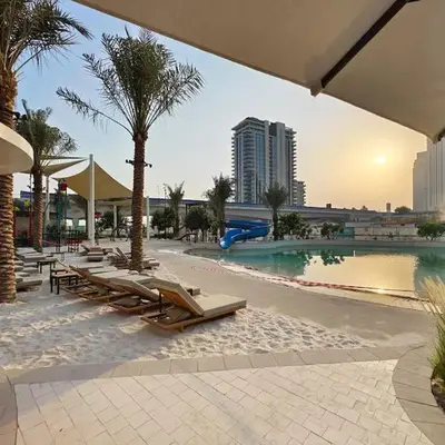 Pearl of Creek Beach: 1BR Luxury Beach Apartment