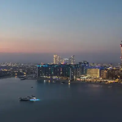 Sky-High 1BR RetreatMarina VistaEmaar Beachfront