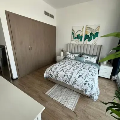 Specious cosy bedroom in Al Sufouh