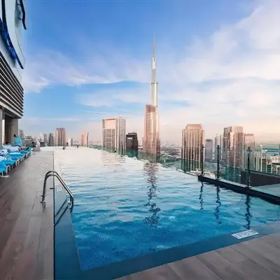 Paramount Downtown Burj Khalifa View with 64th floor Infinity pool