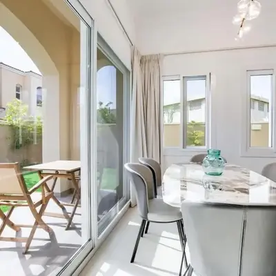 Keysplease Beautiful 3 B/R Villa With Garden