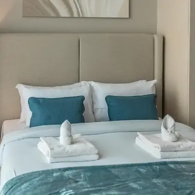 Clever Guest 021 Condor Marina Star
