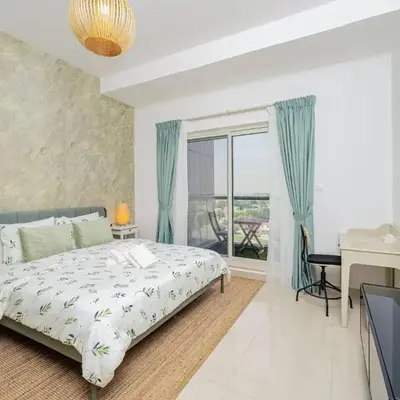 Luxury Studio - Golf Views - Sports City Dubai