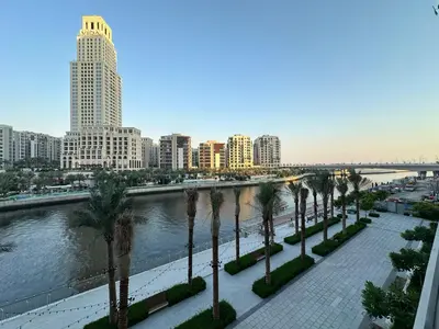 Gallery image of Cozy 2BR Retreat with Panoramic Dubai Creek Views in Dubai