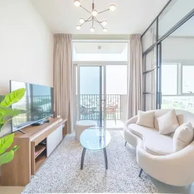 Chic 1BR in Collective Tower Dubai Hills