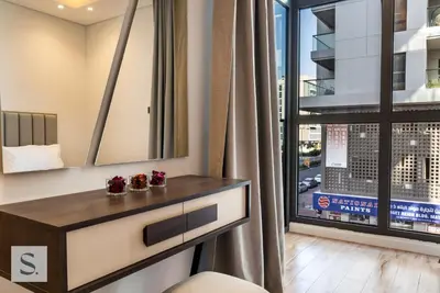 Gallery image of Relaxing 2 BDR Apt, Large Terrace, Swimming Pool in Dubai
