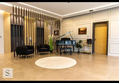 Gallery image of Elegant 2 BDR Apt, King and Single Beds in Dubai