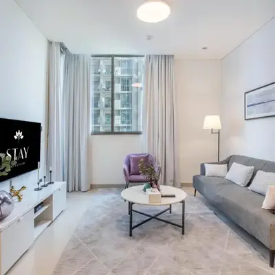 STAY BY LATINEM Luxury 1BR Holiday Home CV B803 near Burj Khalifa