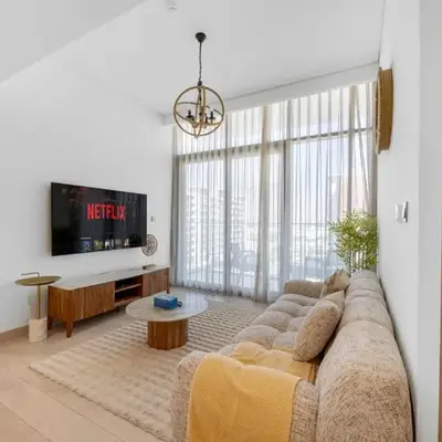 Zen Condo With Burj Khalifa View In Vibrant City