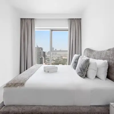 Elegant - 1BR - 8 MIN Burj Khalifa & Dubai Mall