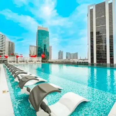 City Retreat MAG 318