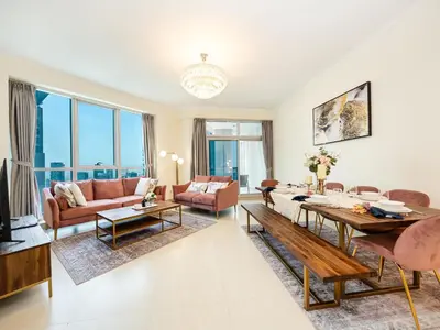 Gallery image of Marina Views - 2BR Luxury Apartment, High Floor, Torch Marina in Dubai