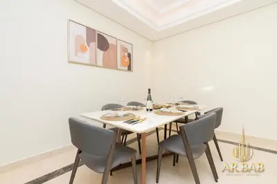 Gallery image of Mon Reve - Luxurious 2BR Plus Maids - Near Burj Khalifa & Dubai Mall-Downtown in Dubai