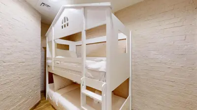 a room with a bunk bed in a room at Golden Mile 1 - Contemporary One Bedroom in Dubai