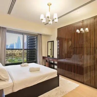 Spacious 1BR - Elite Downtown Residence - Short Walk to Burj & Dubai Mall